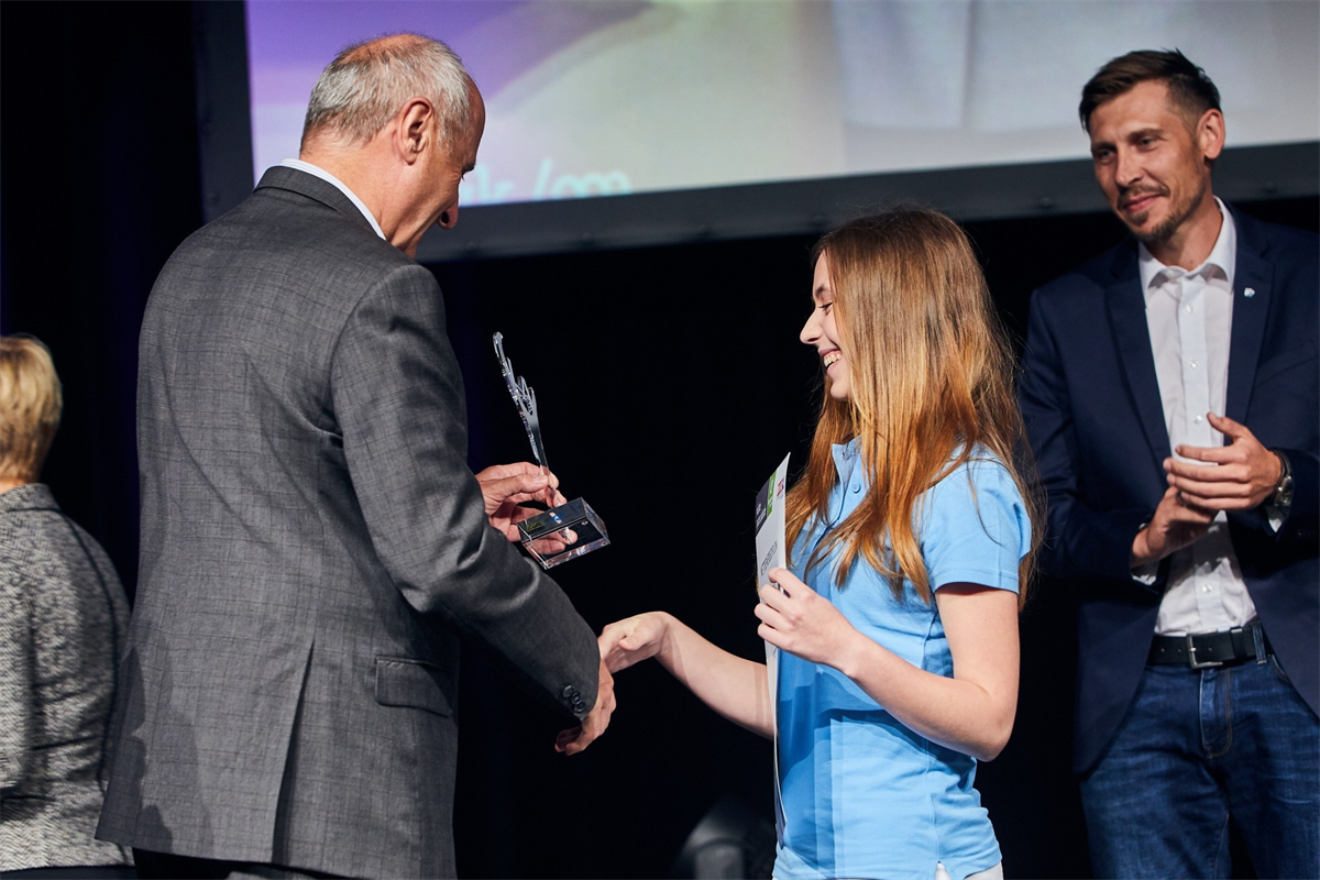 Apprentice Award 2nd Rank