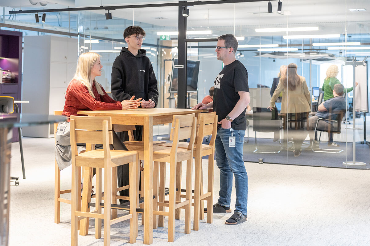 FACCs new architectural concept sets new standards in workplace design. The focus is on people with all their needs.